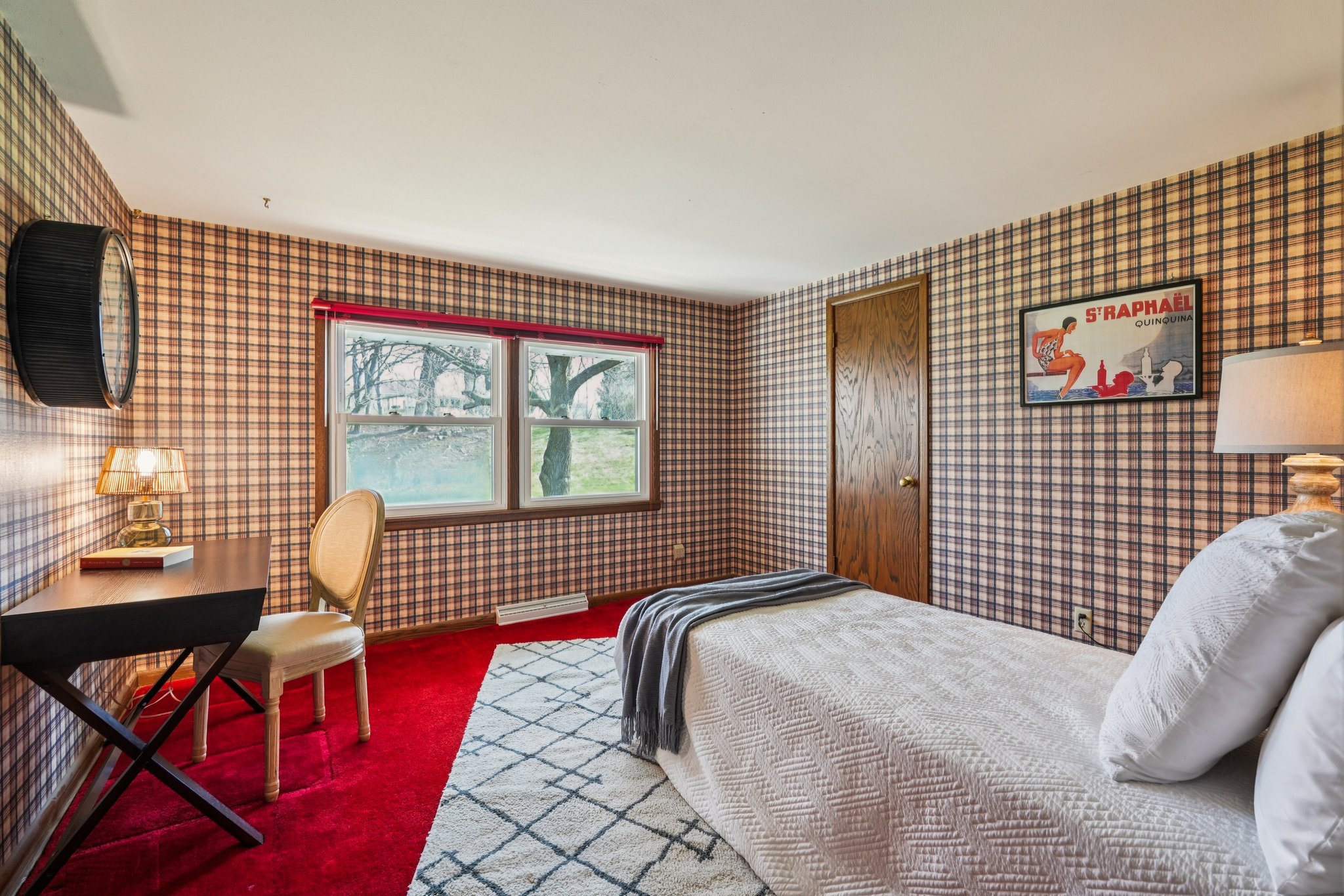 Westminster Dr-S0704-039.jpg