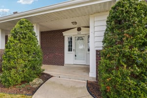 Westminster Dr-S0704-003.jpg