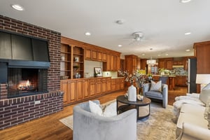 Westminster Dr-S0704-014.jpg