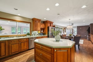 Westminster Dr-S0704-021.jpg