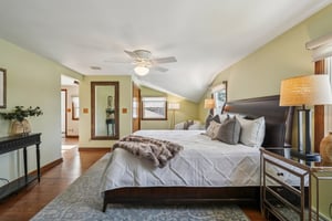 Westminster Dr-S0704-043.jpg