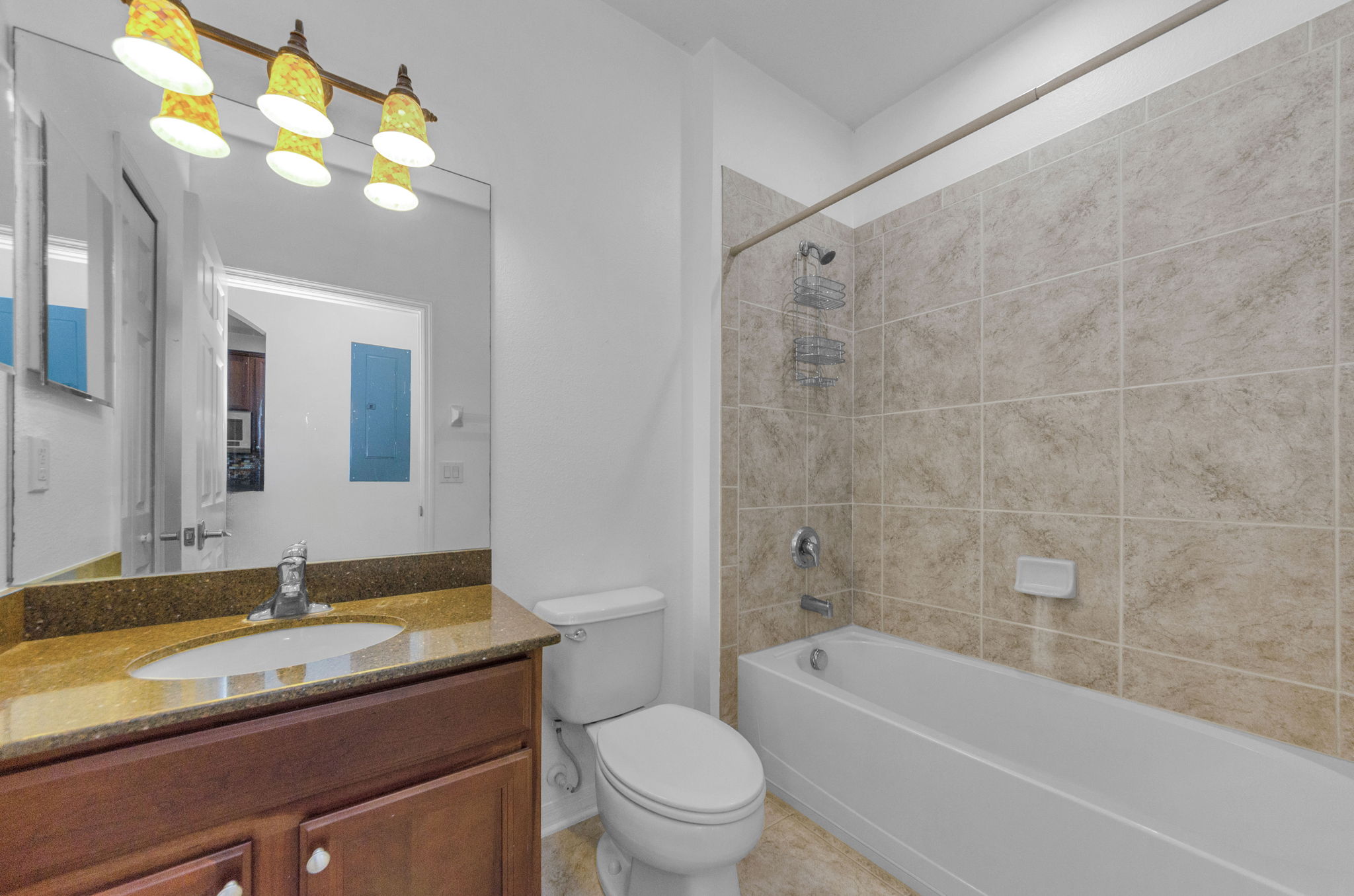 Main Level Bathroom 2a