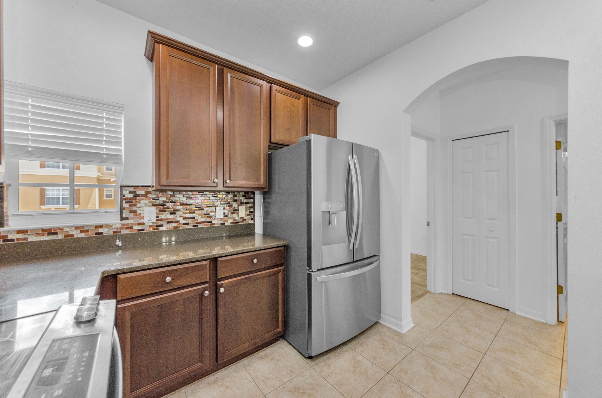 Main Level Kitchen 4