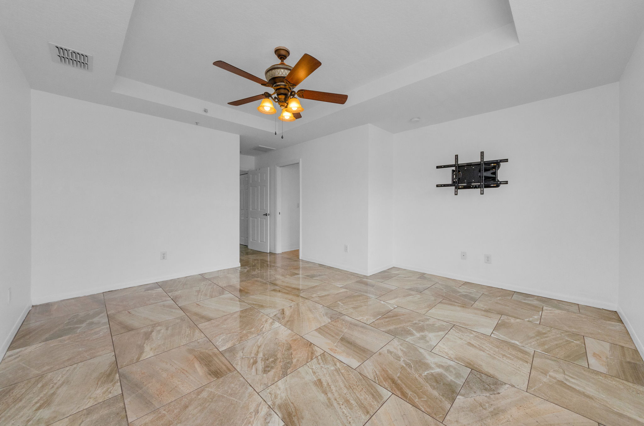Upper Level Master Bedroom 1c
