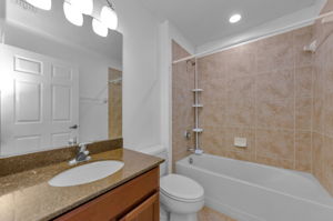 Upper Level Bathroom 3a