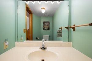  Photo 42