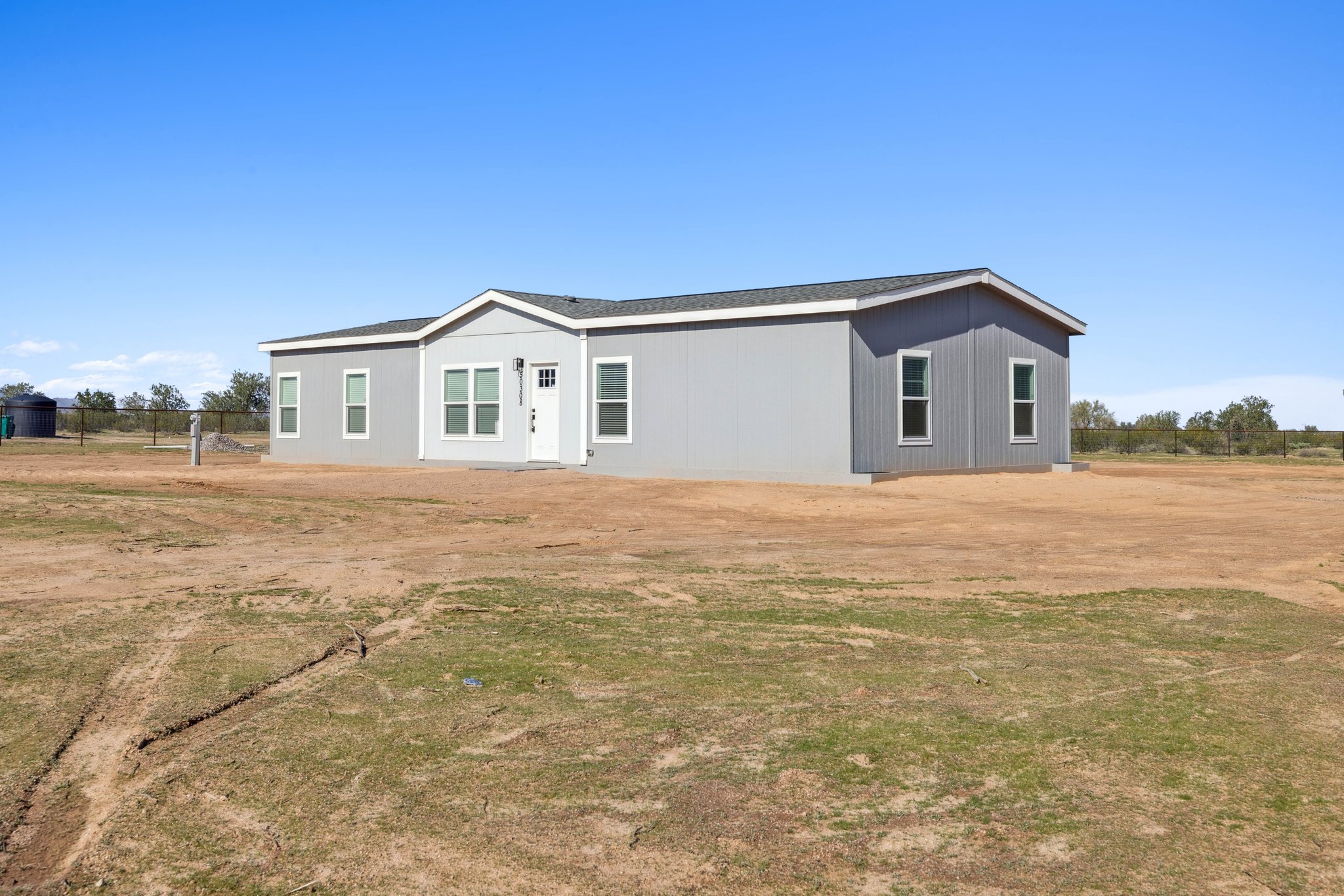 50308 W Wildwood Rd - 002.jpg