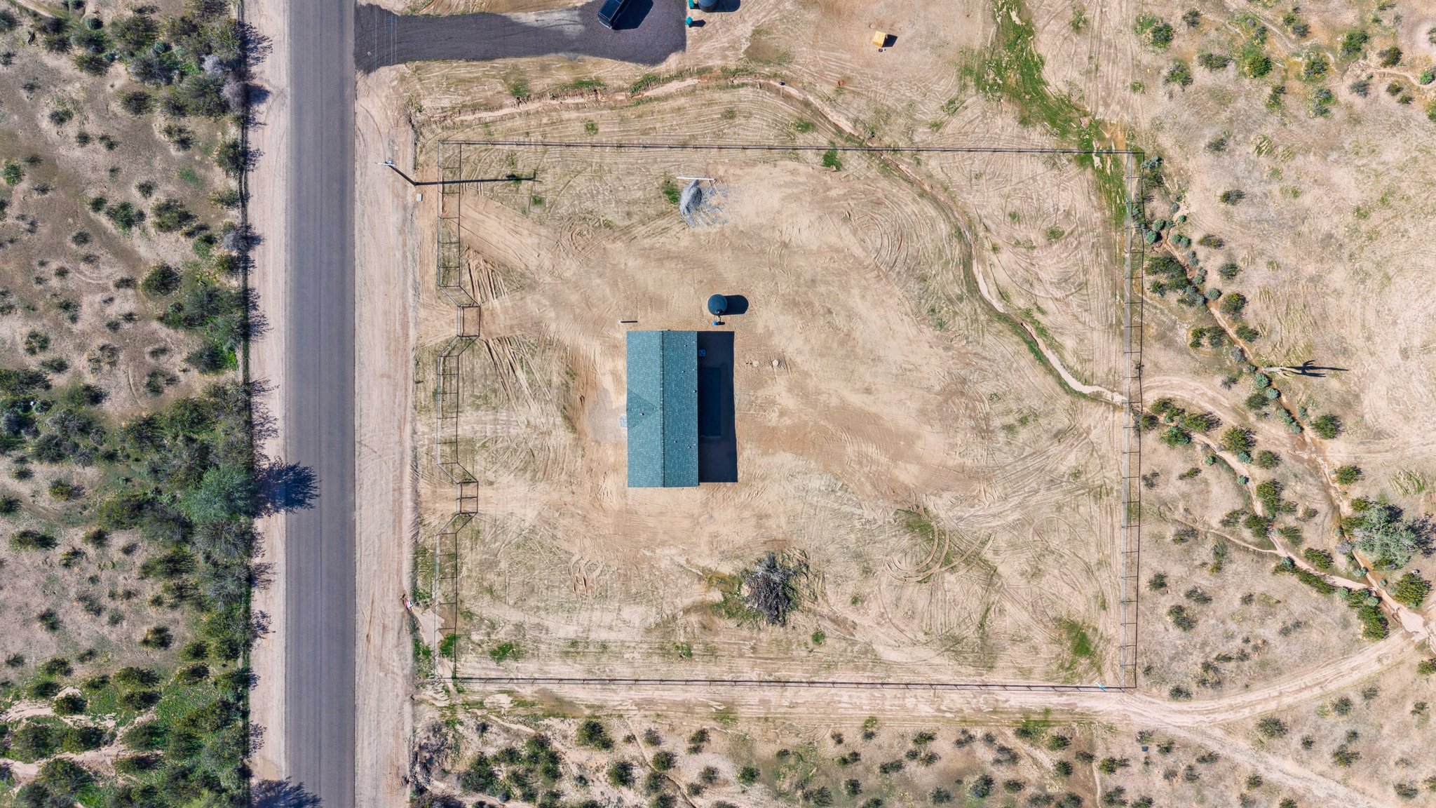 50308 W Wildwood Rd - 035.jpg