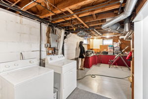 13_Interior