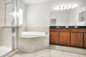 Upper Level Primary Bathroom1a