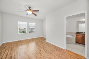 Upper Level Primary Bedroom1b