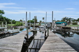 Dock2