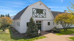  Photo 77