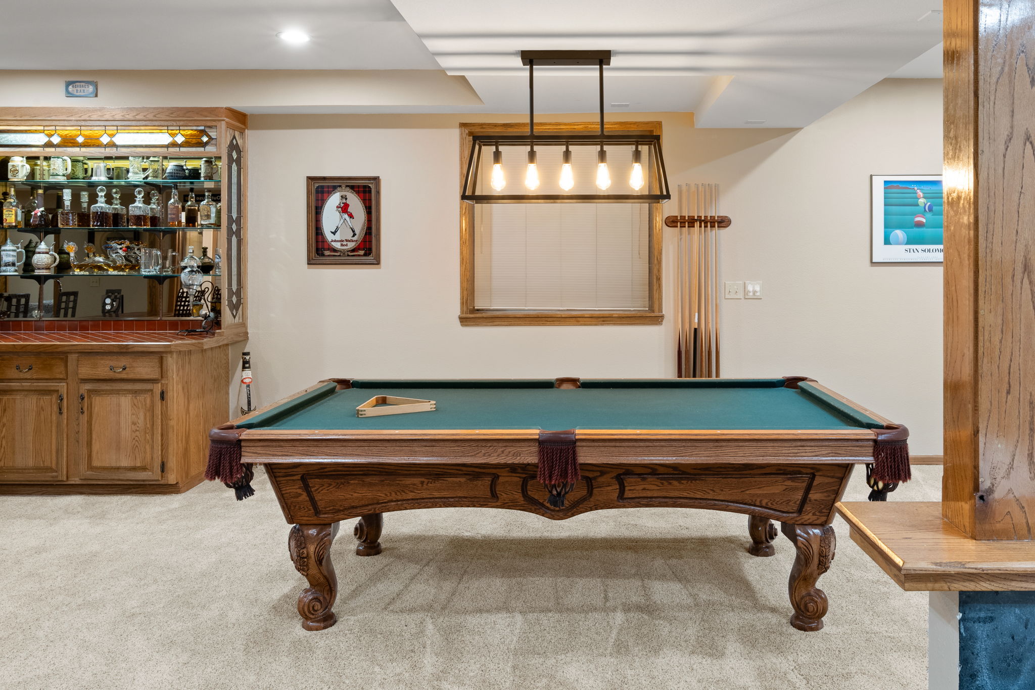 Basement Bar 4