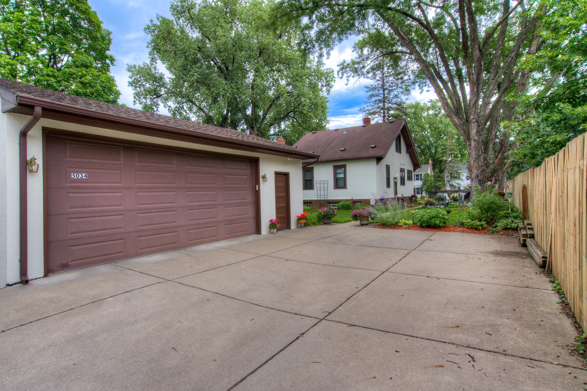 24 Garage Exterior