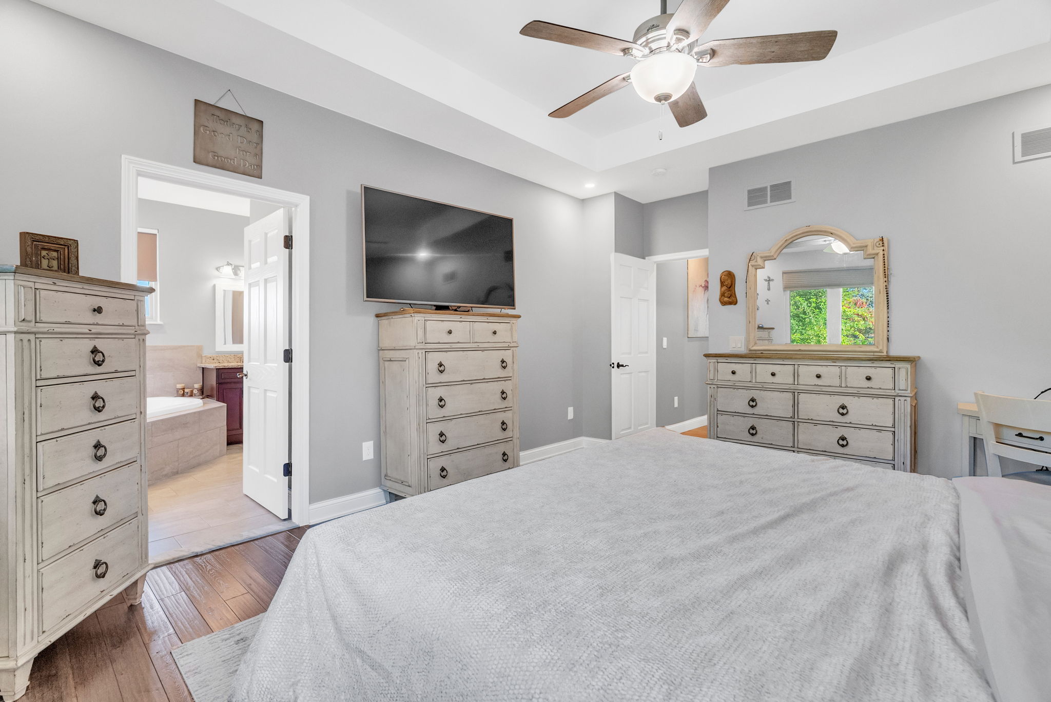 Master Bedroom Ensuite