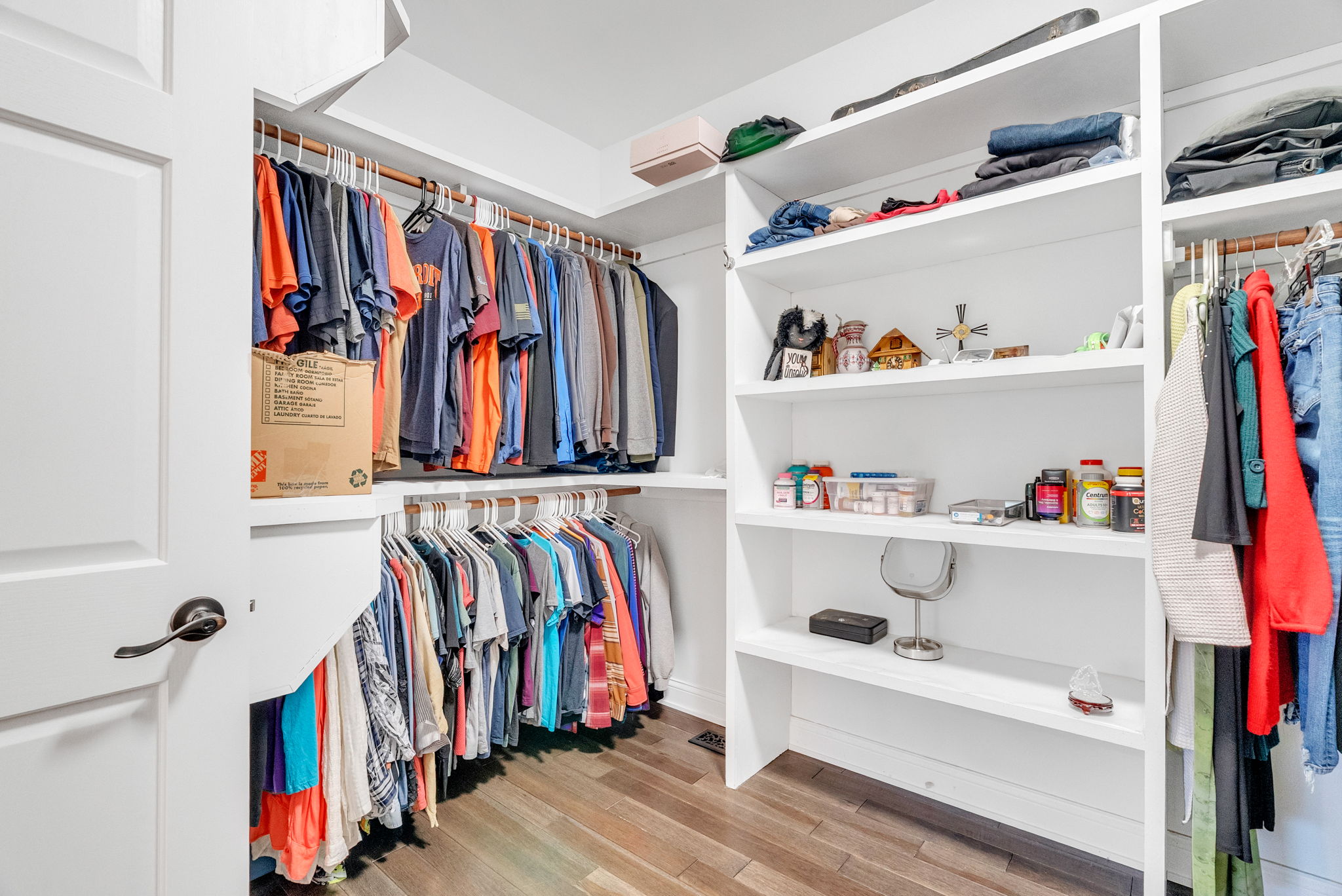Master Closet 12 x 9