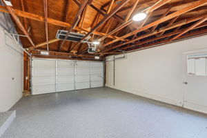 042_F8_5035 Grimsby Dr