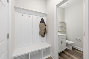  Photo 48