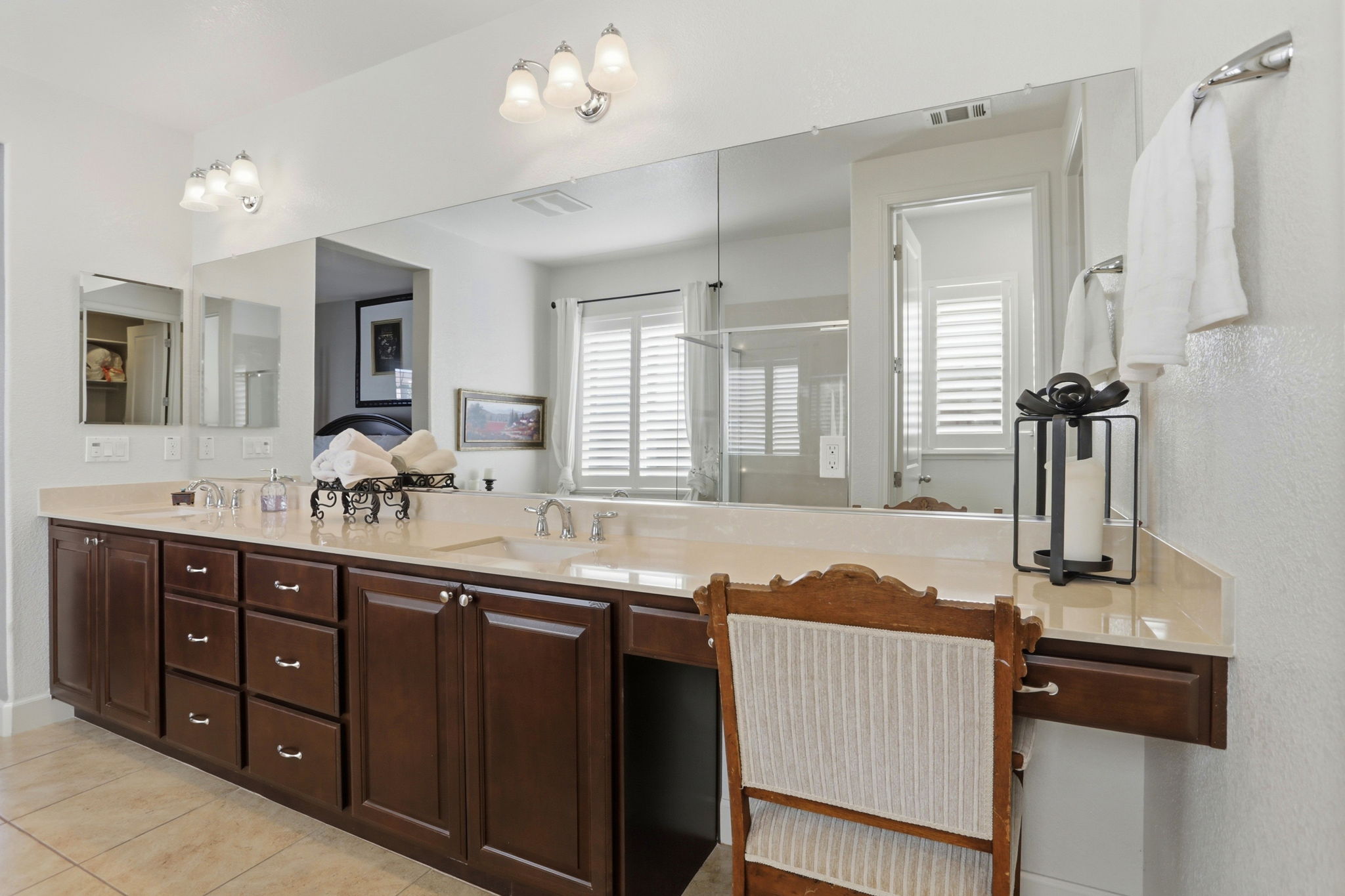 038_F8_5036 Turnbridge Ct