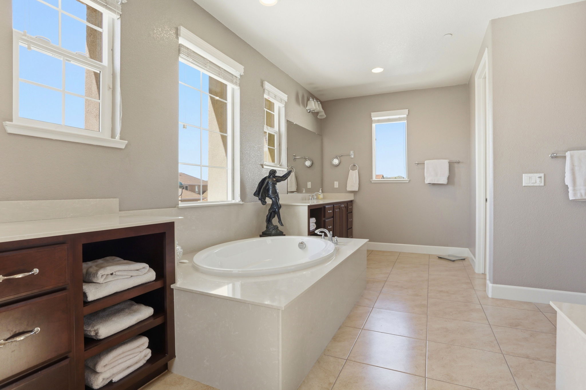 048_F8_5036 Turnbridge Ct