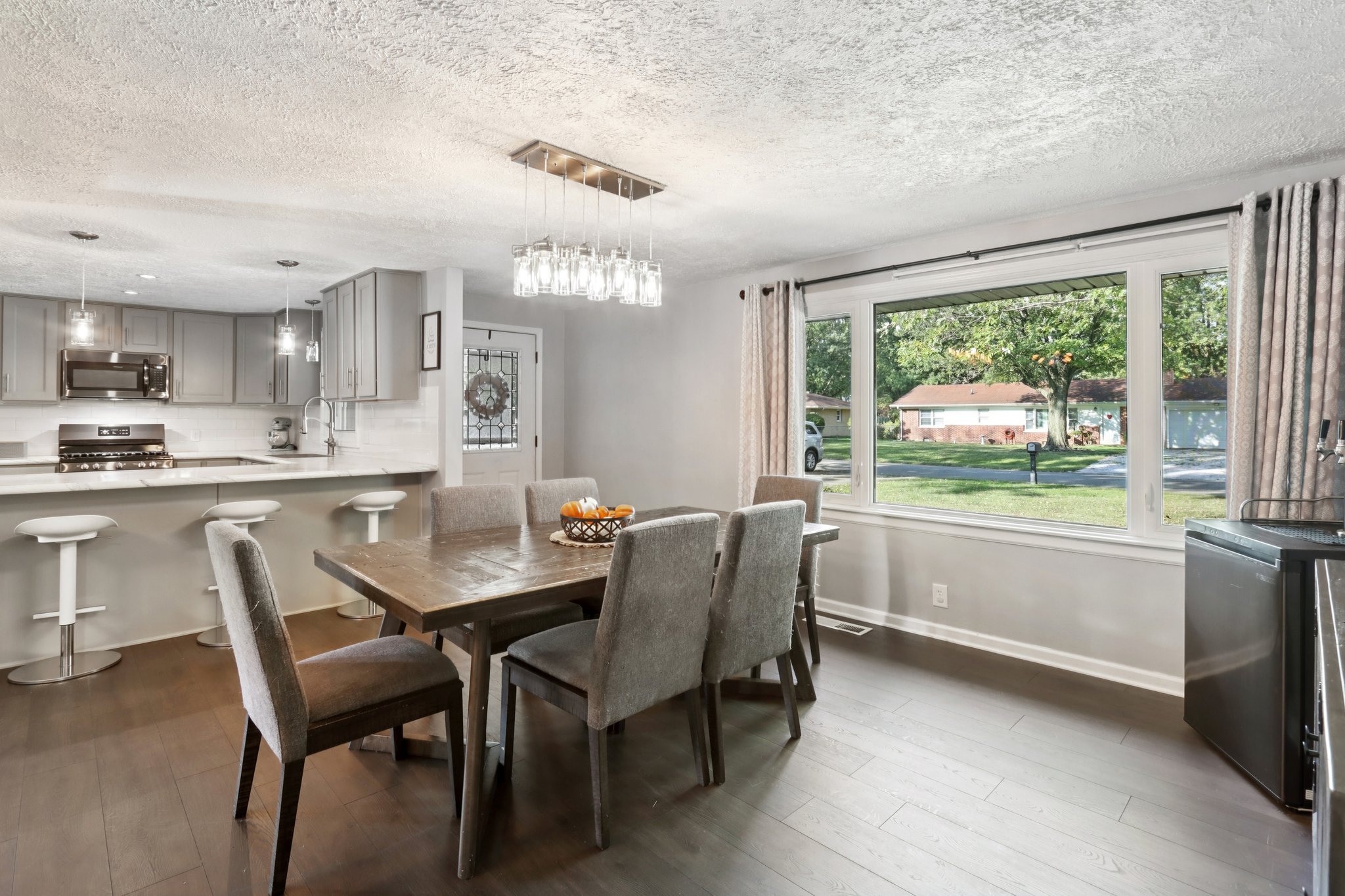 Pearl St-S0510-012.jpg