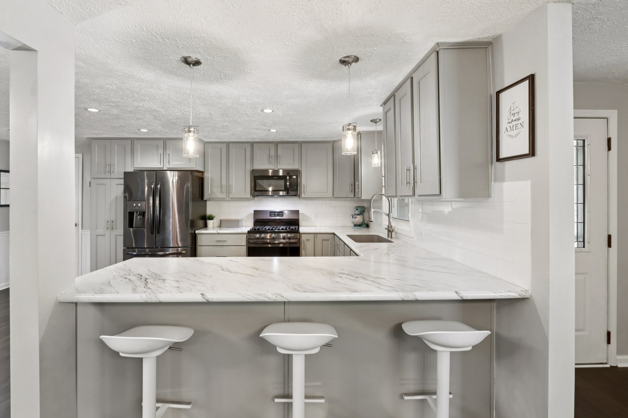 Pearl St-S0510-019.jpg