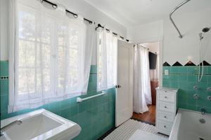 504 24th Street-53