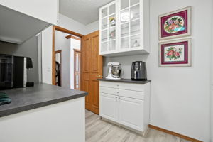  Photo 31