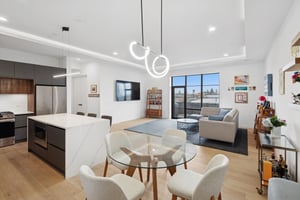 504 N Leavitt St_006.jpg