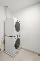 504 N Leavitt St_022.jpg