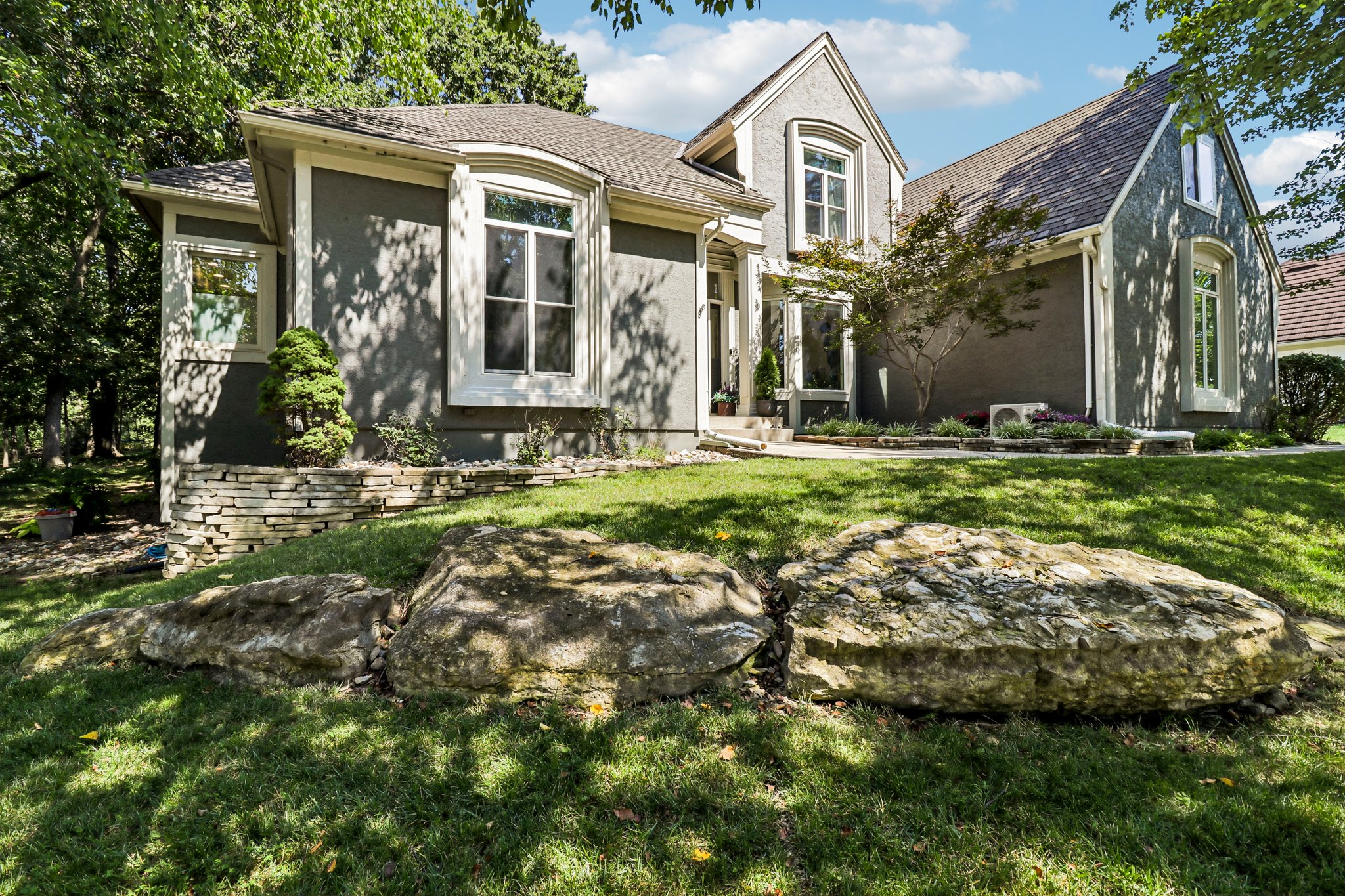 NE Rushbrook Dr-S2708-002.jpg