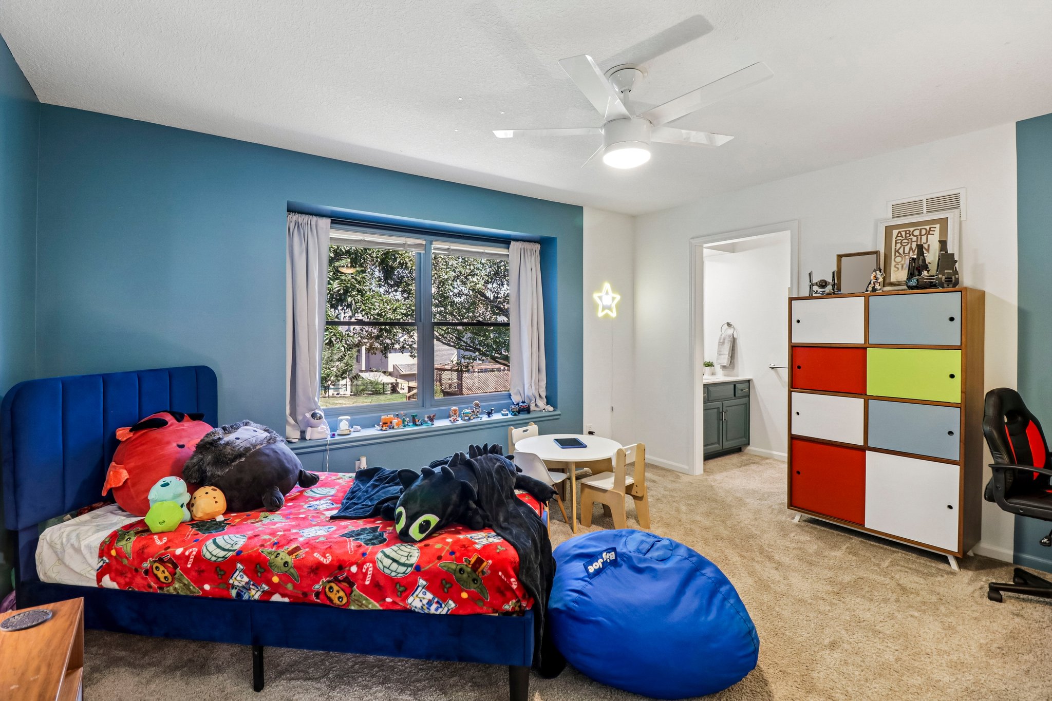 NE Rushbrook Dr-S2708-032.jpg