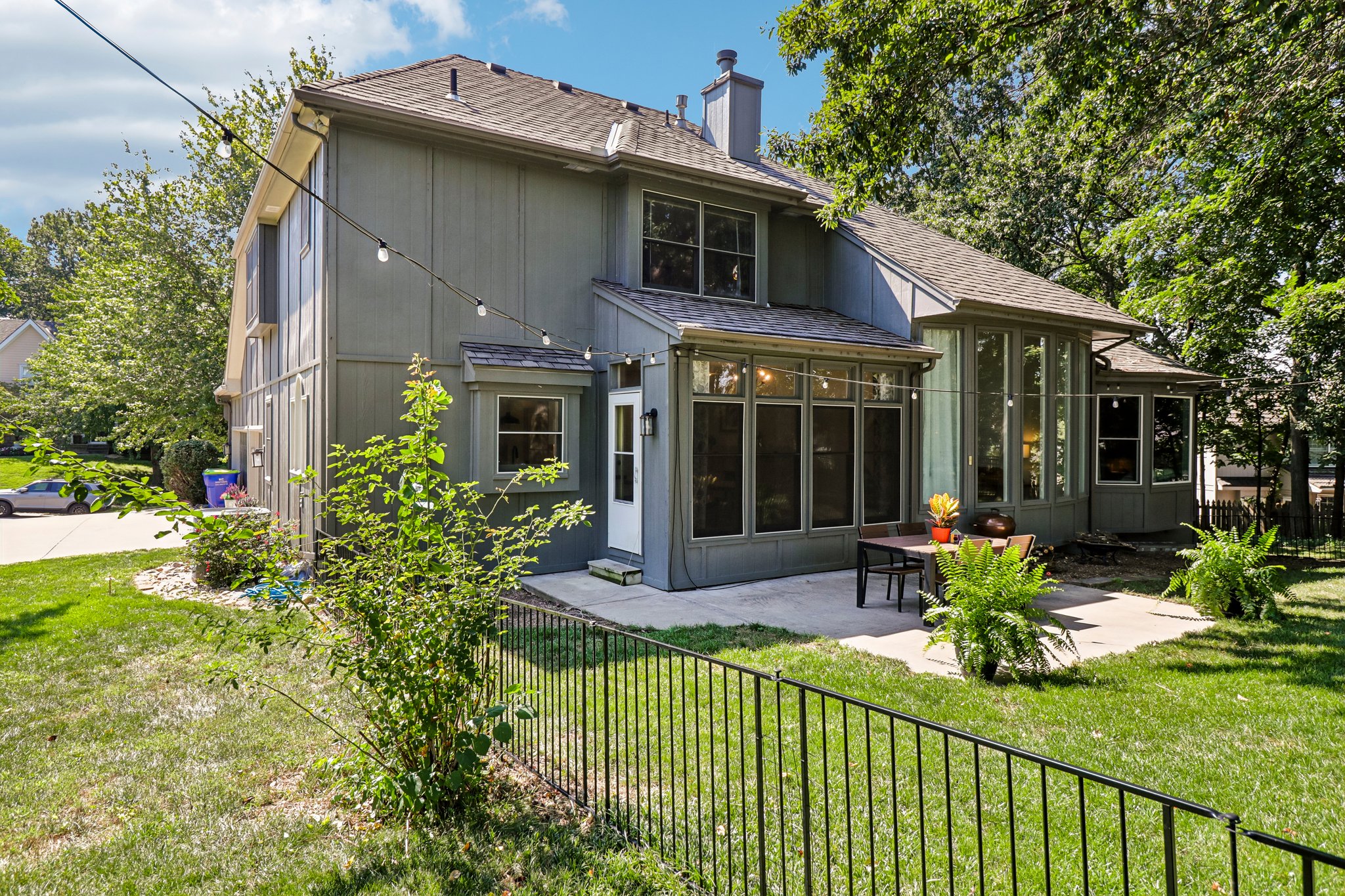 NE Rushbrook Dr-S2708-042.jpg