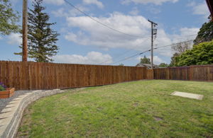  Photo 35