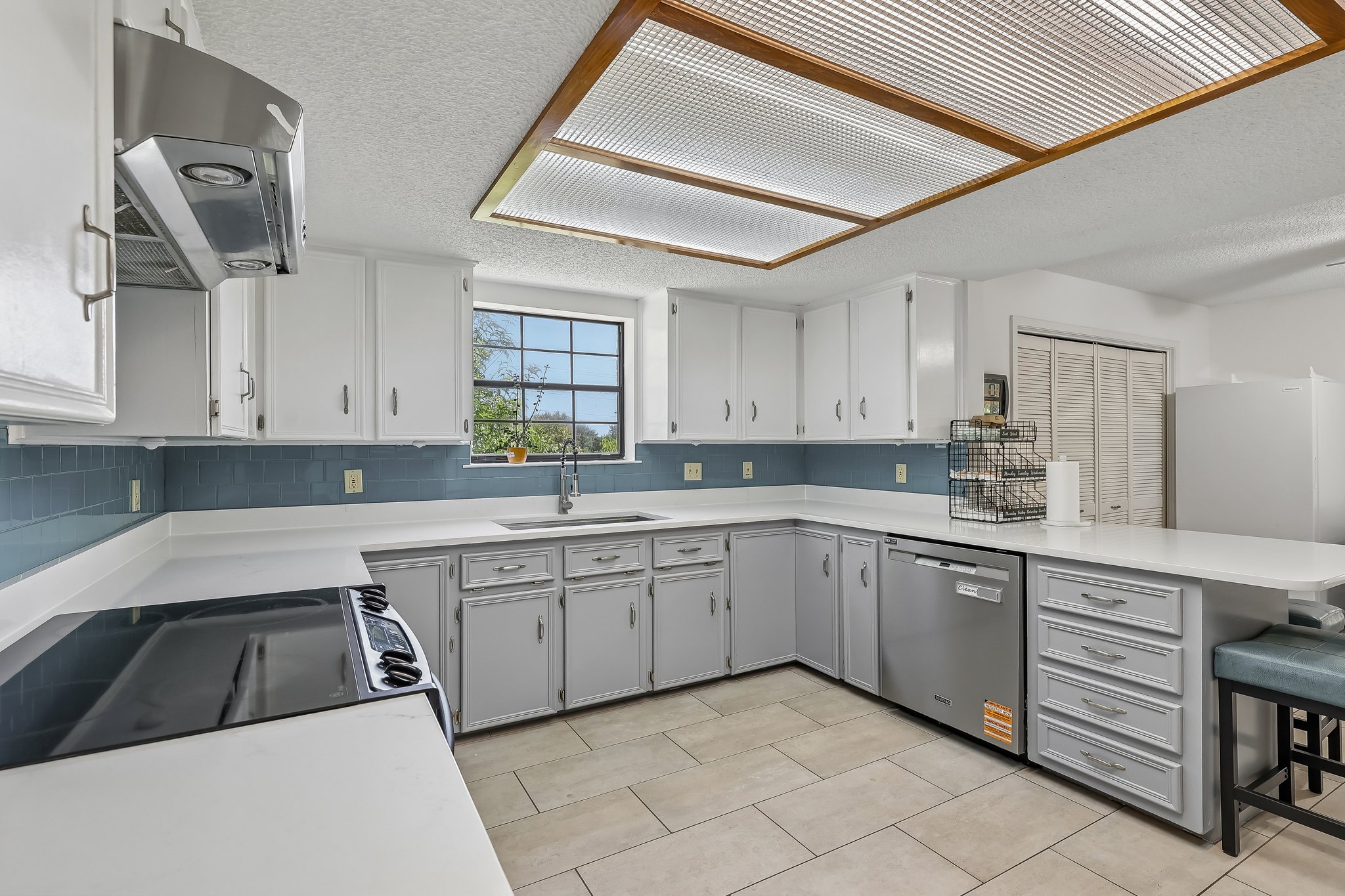 504 Perkins St-S1007-020.jpg