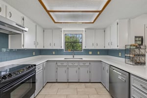 504 Perkins St-S1007-019.jpg
