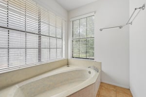 504 Perkins St-S1007-034.jpg