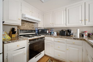 504 S 11th Pl, Rogers, AR 72756, USA Photo 12