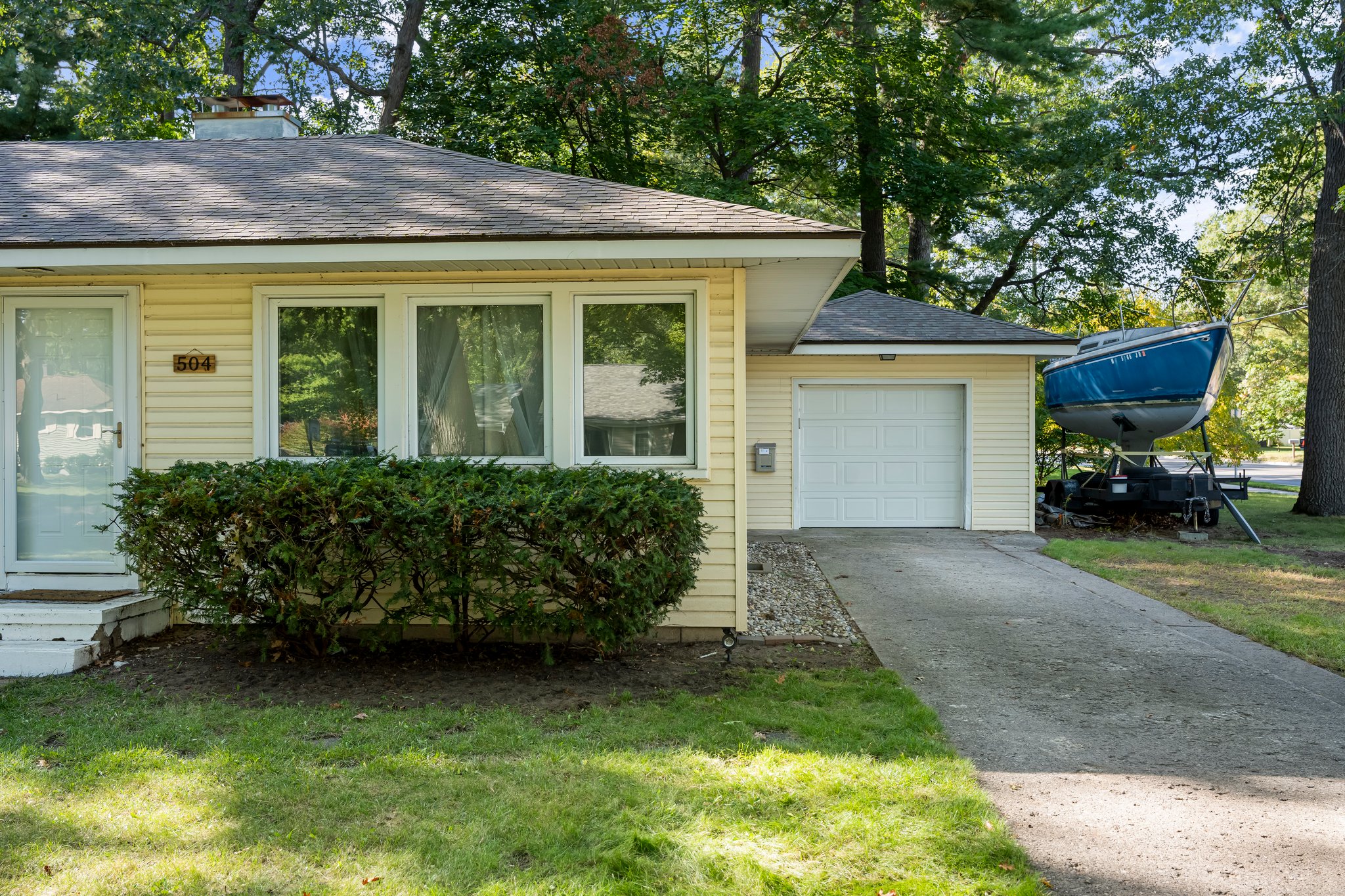 504 Terrace Dr, Traverse City, MI 49686 Knightwing Media