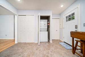 504 Terrace Dr, Traverse City, MI 49686, USA Photo 25
