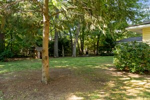 504 Terrace Dr, Traverse City, MI 49686, USA Photo 6