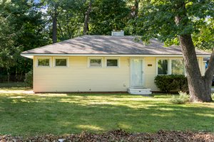 504 Terrace Dr, Traverse City, MI 49686, USA Photo 0