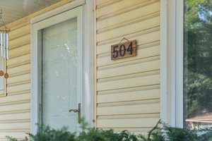 504 Terrace Dr, Traverse City, MI 49686, USA Photo 4