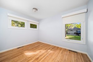 504 Terrace Dr, Traverse City, MI 49686, USA Photo 18