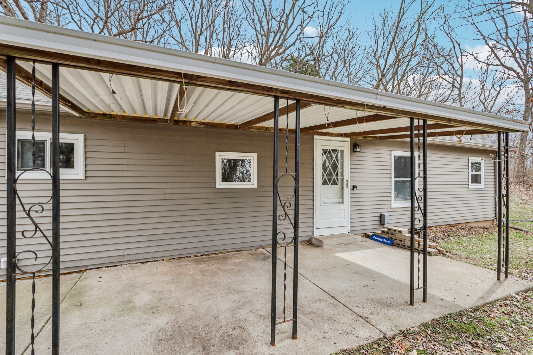 Crestview Rd-S0204-003.jpg