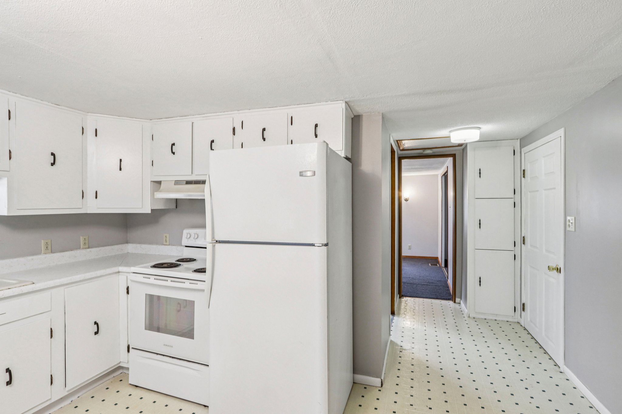 Crestview Rd-S0204-019.jpg