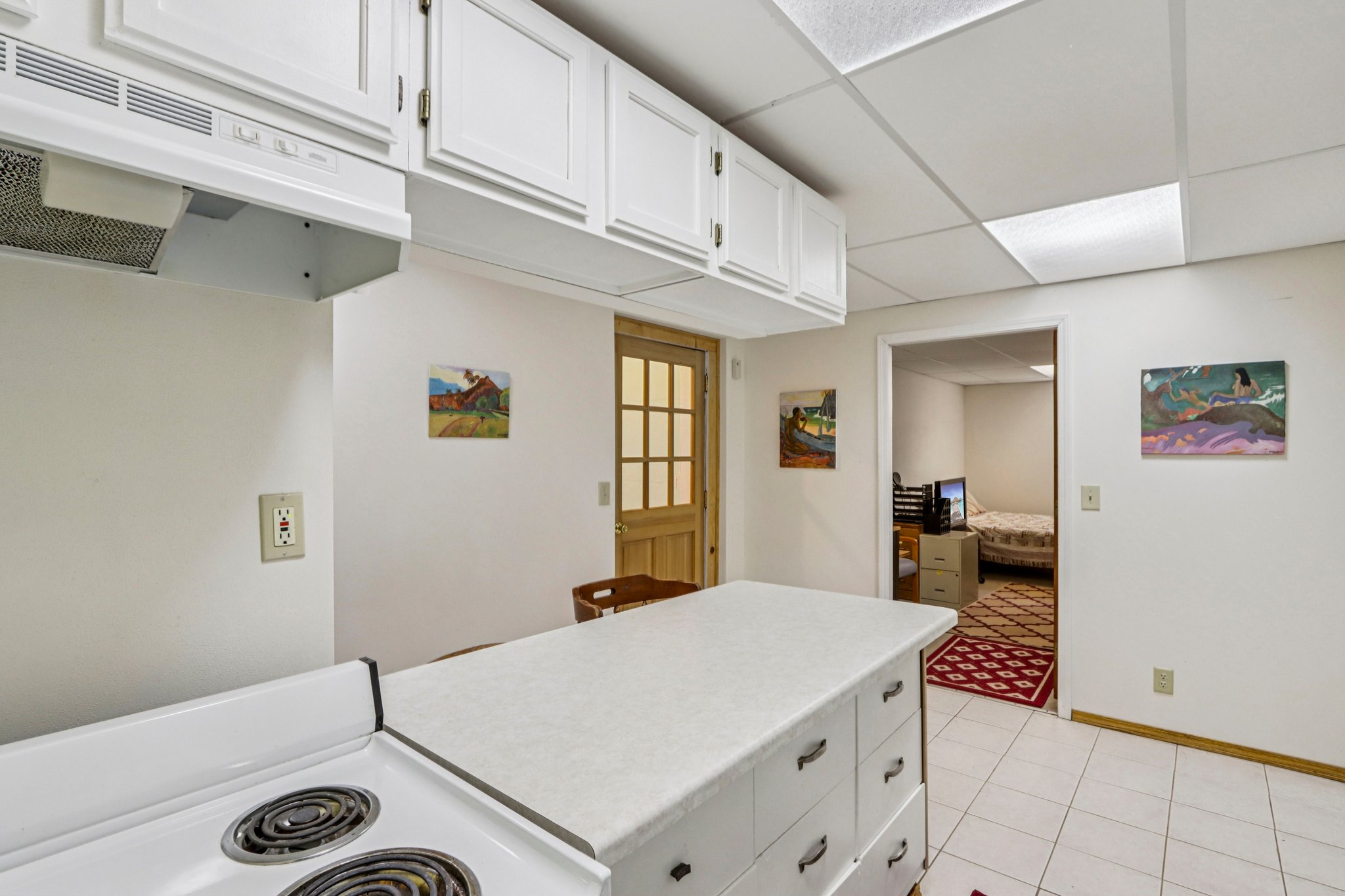 Crestview Rd-S0204-028.jpg