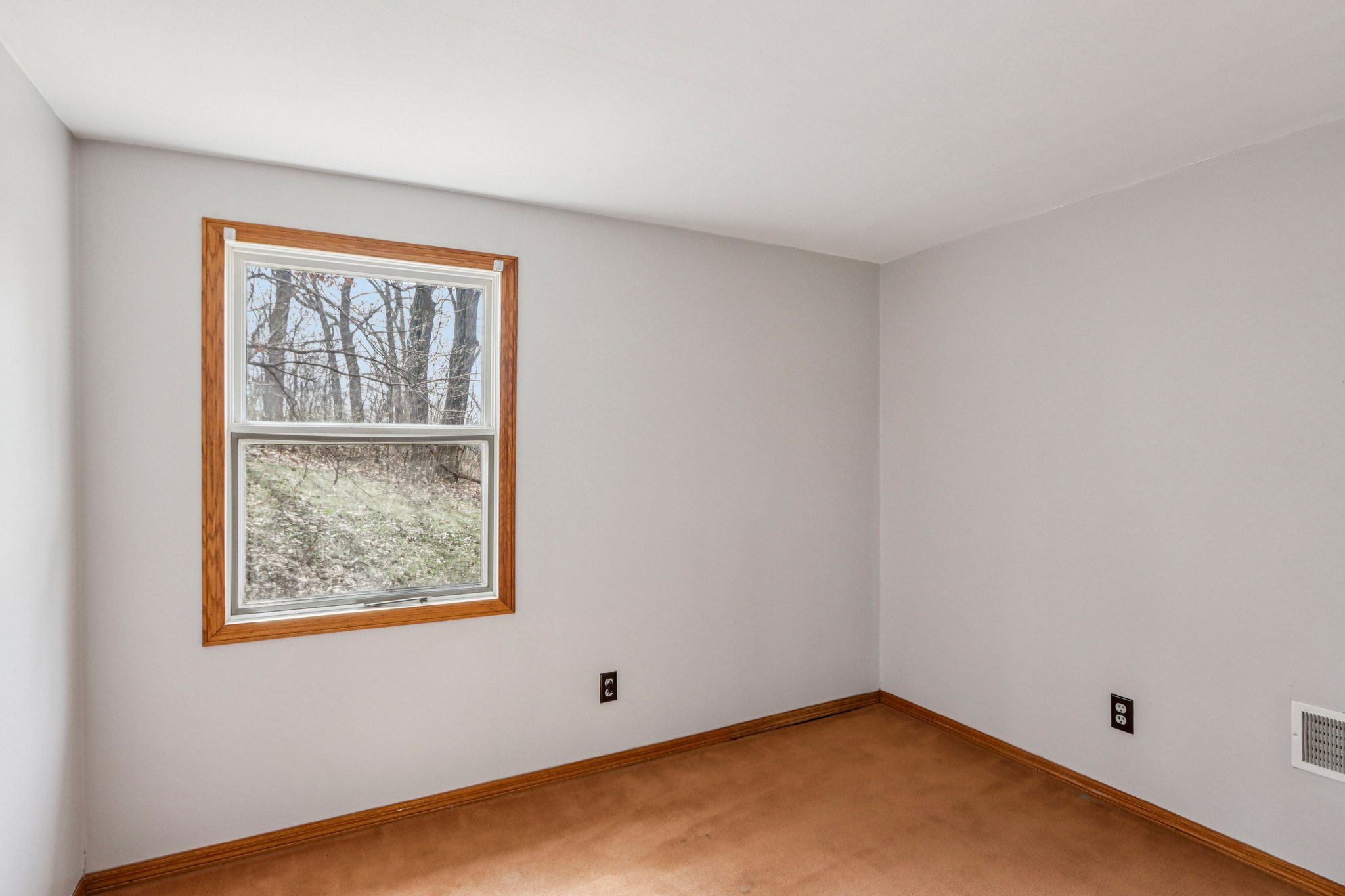 Crestview Rd-S0204-033.jpg