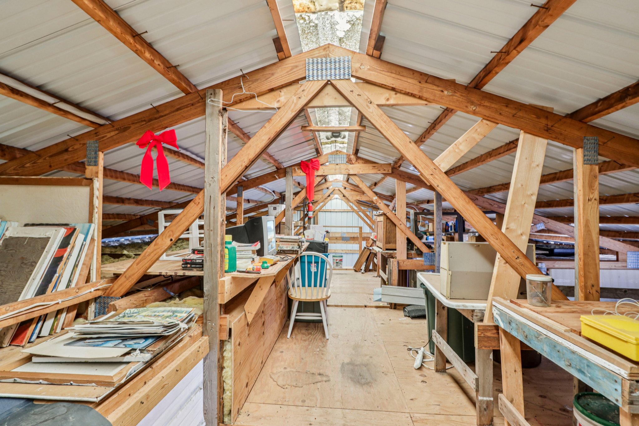 Crestview Rd-S0204-043.jpg